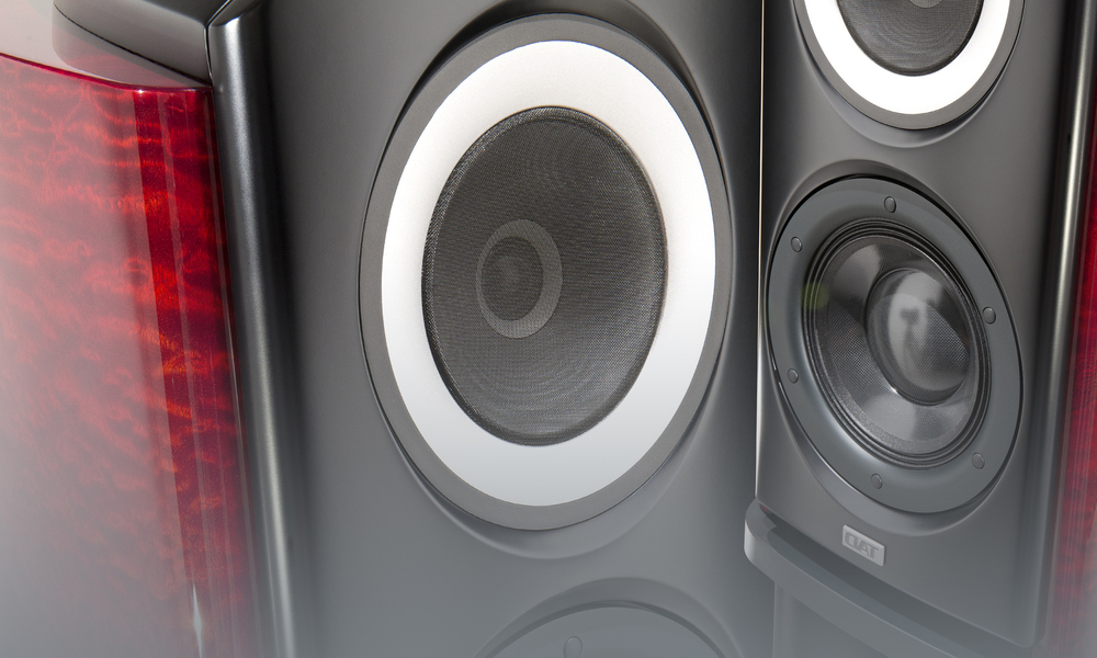 R1-Gallery-speakers.jpg